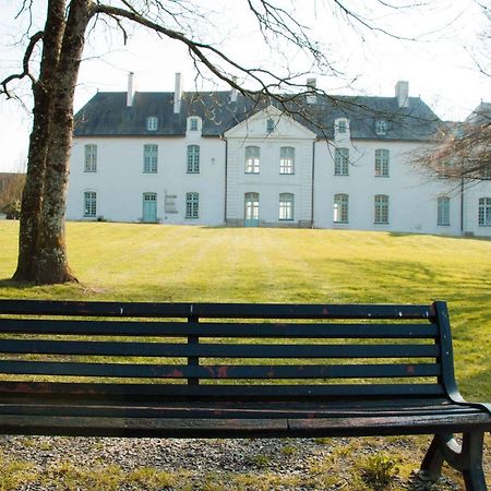 Surprenantes - Chateau Du Pe Saint-Jean-de-Boiseau Exterior foto