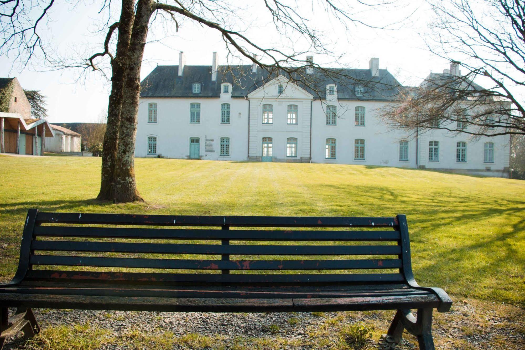 Surprenantes - Chateau Du Pe Saint-Jean-de-Boiseau Exterior foto